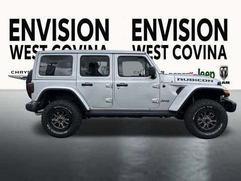 Used 2022 Jeep Wrangler Unlimited Rubicon image 12