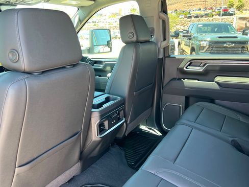New 2026 Chevrolet Silverado 2500 LTZ w/ LTZ Plus Package AWD/4WD image 20