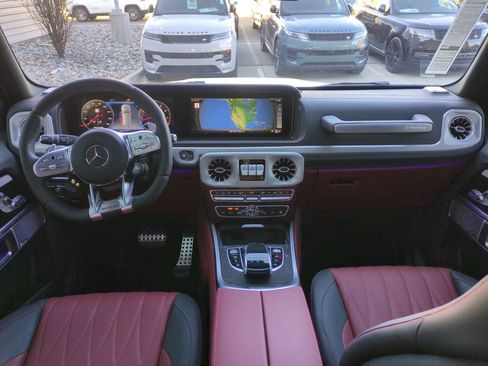 Certified 2022 Mercedes-Benz G 63 AMG 4MATIC image 28