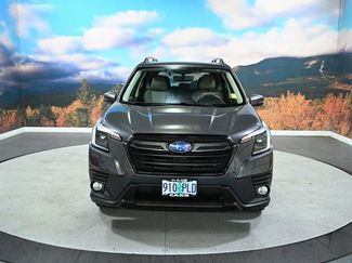 Used 2023 Subaru Forester Limited w/ Popular Package #2 video 3