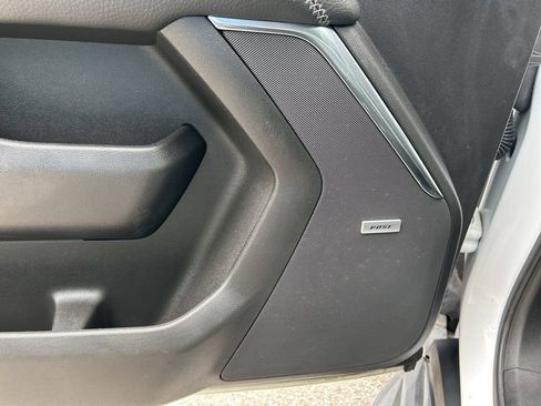 Used 2023 GMC Yukon Denali AWD/4WD image 19