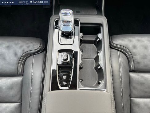 New 2026 Volvo XC90 B6 Ultra w/ Protection Package image 13