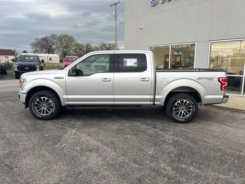 Used 2019 Ford F150 XLT w/ Equipment Group 302A Luxury AWD/4WD image 8