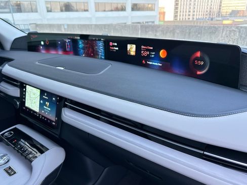 New 2026 Lincoln Navigator Reserve AWD/4WD image 14
