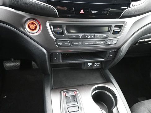 Used 2022 Honda Pilot Sport image 30