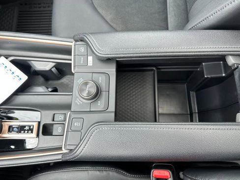 New 2026 Toyota Grand Highlander AWD Hybrid image 23
