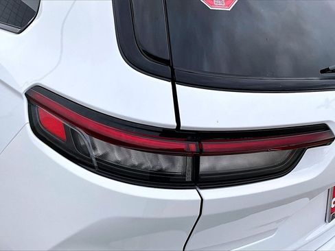 New 2025 Jeep Grand Cherokee L Altitude image 19