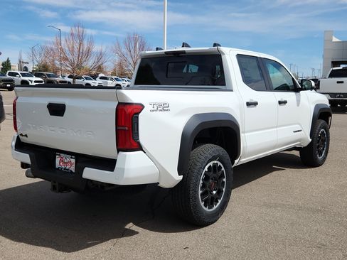 New 2026 Toyota Tacoma TRD Off-Road w/ TRD Off Road Premium Package AWD/4WD image 3