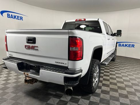 Used 2015 GMC Sierra 2500 Denali w/ Duramax Plus Package AWD/4WD image 6