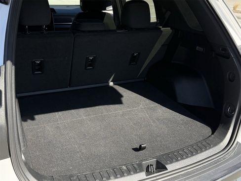 Used 2025 GMC Terrain Elevation image 26