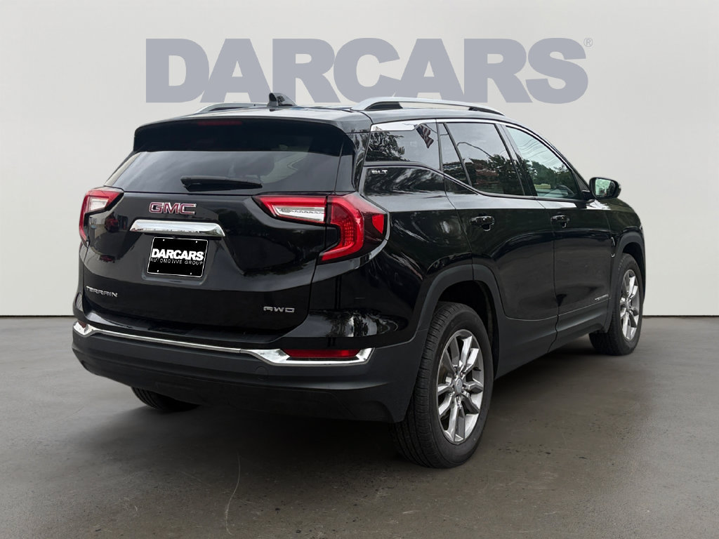 Used 2024 GMC Terrain SLT AWD/4WD image 7