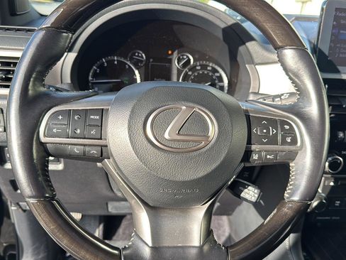 Certified 2022 Lexus GX 460 Premium w/ Premium Package image 18