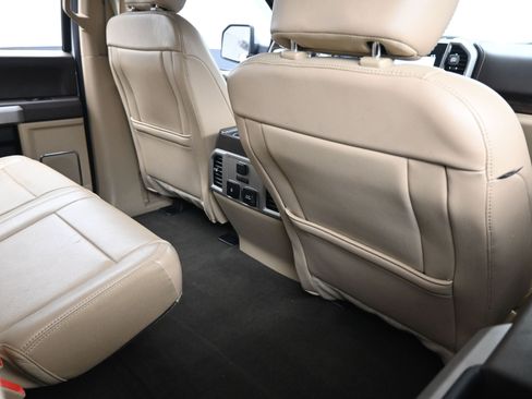 Used 2018 Ford F150 Lariat w/ Equipment Group 502A Luxury image 29