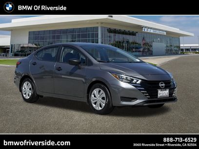 Used 2025 Nissan Versa S w/ Trunk Package