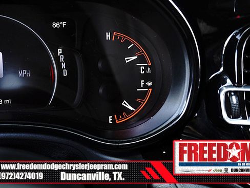 Used 2021 Dodge Durango SXT w/ 3rd Row Seating Group RWD image 31