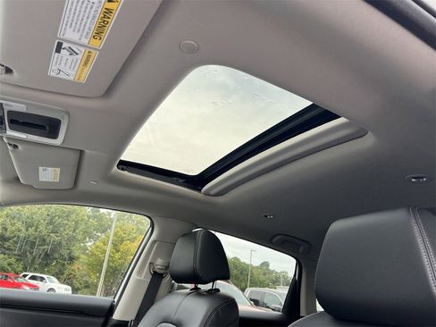 New 2026 Honda HR-V EX-L image 33