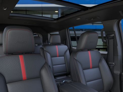 New 2026 Chevrolet Traverse RS FWD image 24
