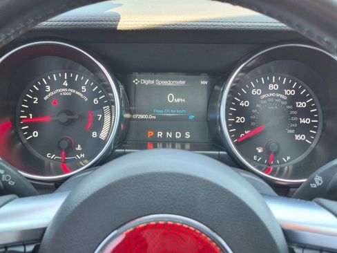 Used 2018 Ford Mustang Premium RWD image 10