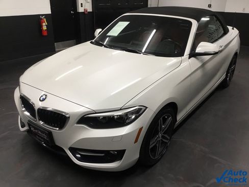 Used 2017 BMW 230i xDrive Convertible image 17