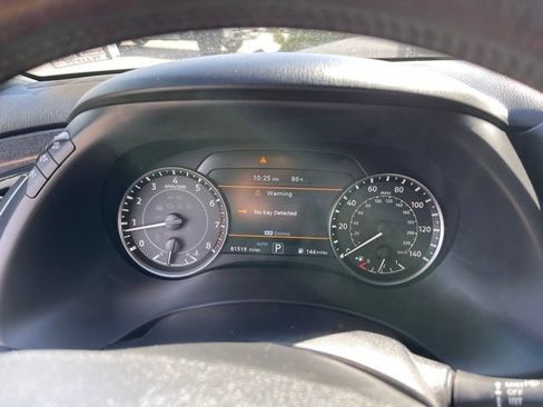 Used 2023 Nissan Armada SL w/ Midnight Edition Package AWD/4WD image 8
