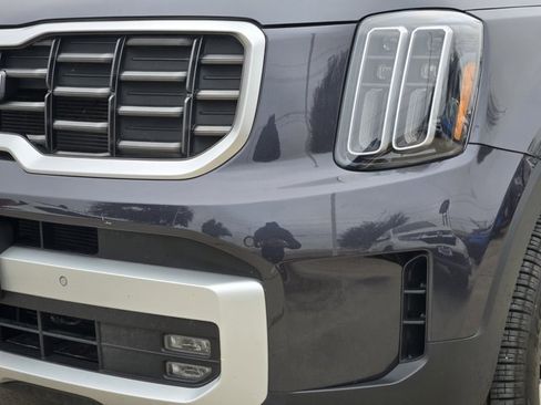 Certified 2025 Kia Telluride SX image 9
