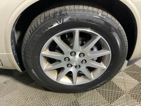 Used 2014 Buick Enclave Leather AWD/4WD image 12