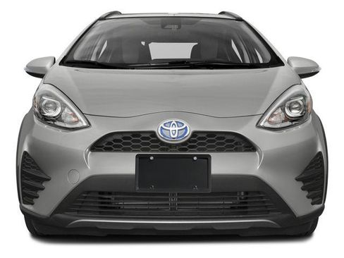 Used 2018 Toyota Prius C Two FWD image 4