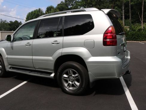 Used 2005 Lexus GX 470 AWD/4WD image 49