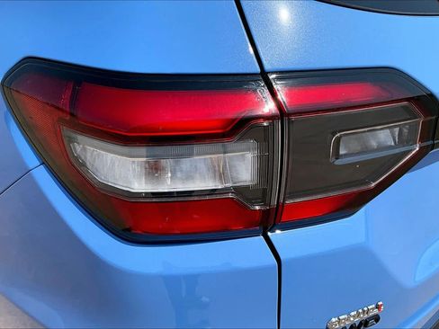 Used 2025 Honda Pilot TrailSport image 29