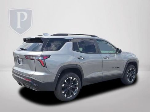 New 2026 Chevrolet Equinox RS FWD image 5