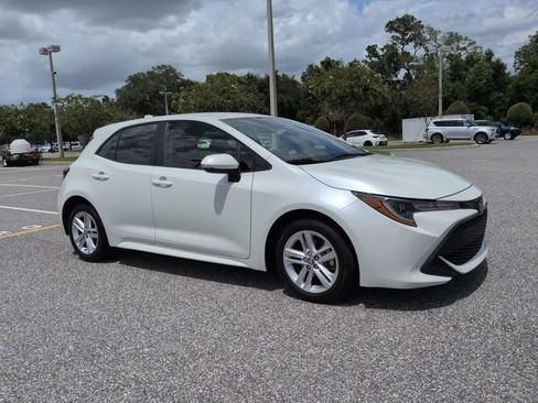 Used 2019 Toyota Corolla SE FWD image 1