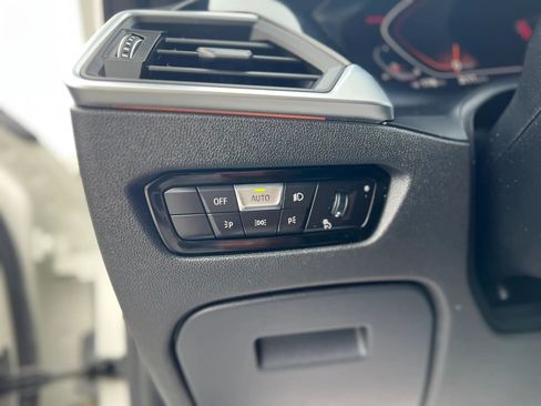 Used 2019 BMW 330i xDrive Sedan w/ Convenience Package image 45