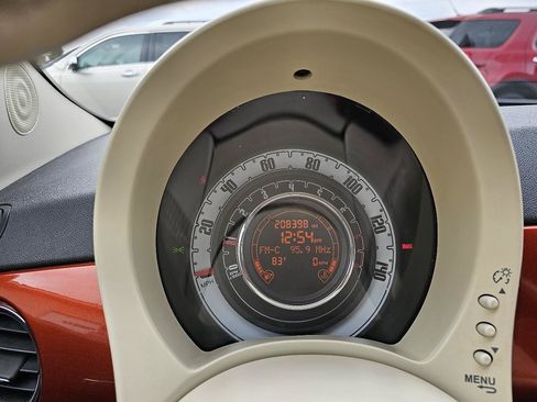Used 2013 FIAT 500 Pop FWD image 10