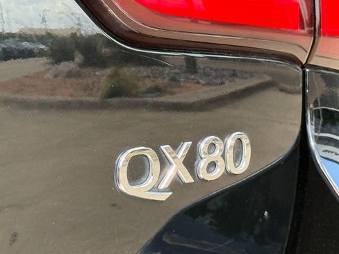 Used 2021 INFINITI QX80 Sensory w/ Cargo Package image 10