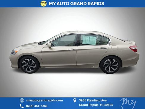 Used 2017 Honda Accord EX-L image 5