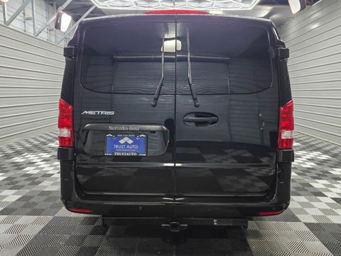 Used 2023 Mercedes-Benz Metris Passenger image 6