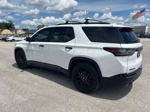 Used 2019 Chevrolet Traverse Premier w/ Redline Edition AWD/4WD image 4