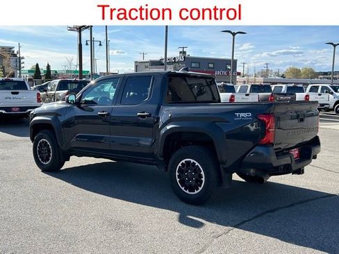 Used 2024 Toyota Tacoma TRD Off-Road image 5