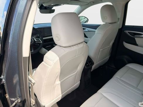 New 2026 Buick Envision Avenir image 13
