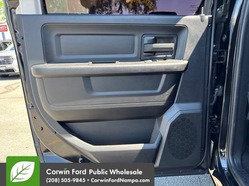 Used 2015 RAM 1500 Express AWD/4WD image 29
