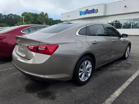 Used 2023 Chevrolet Malibu LT FWD image 35