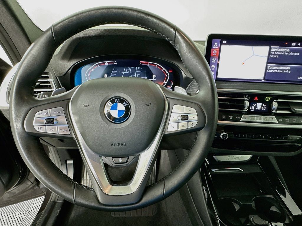Used 2024 BMW X3 sDrive30i w/ Premium Package RWD image 11