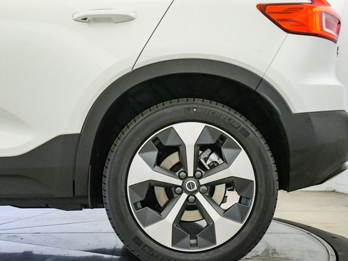 New 2026 Volvo XC40 B5 Plus w/ Protection Package Premier image 11