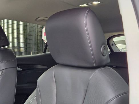 Used 2025 Buick Envision Preferred image 11