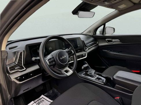 Used 2023 Kia Sportage LX image 20