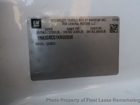 Used 2019 Chevrolet Express 3500 w/ Power Convenience Package RWD image 15