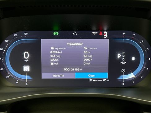 Used 2023 Volvo XC40 B5 Plus w/ Protection Package Premier image 13