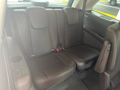 Used 2020 Mercedes-Benz GLS 450 4MATIC image 36