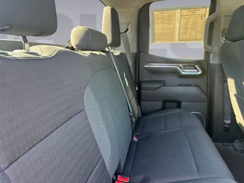 Certified 2023 Chevrolet Silverado 1500 RST AWD/4WD image 18