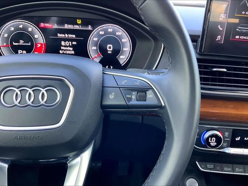 Used 2021 Audi Q5 2.0T Premium Plus w/ Premium Plus Package AWD/4WD image 25